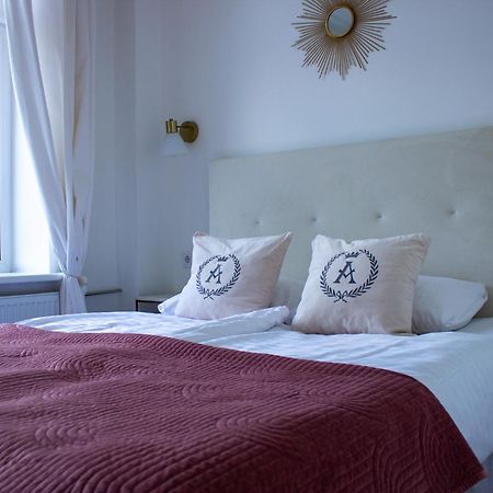 Heritage House Dane Apartment Κλαϊπέντα Εξωτερικό φωτογραφία