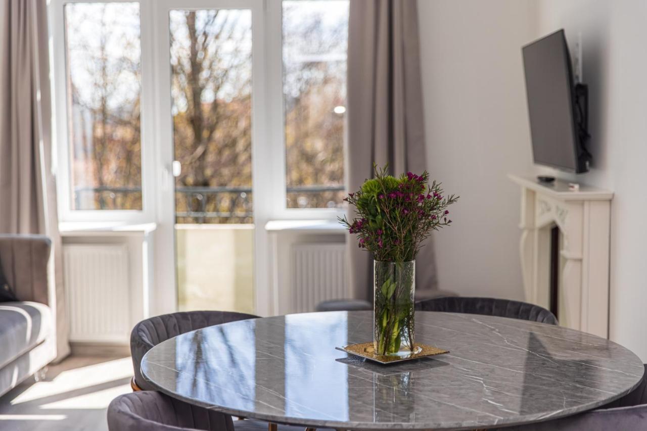 Heritage House Dane Apartment Κλαϊπέντα Εξωτερικό φωτογραφία
