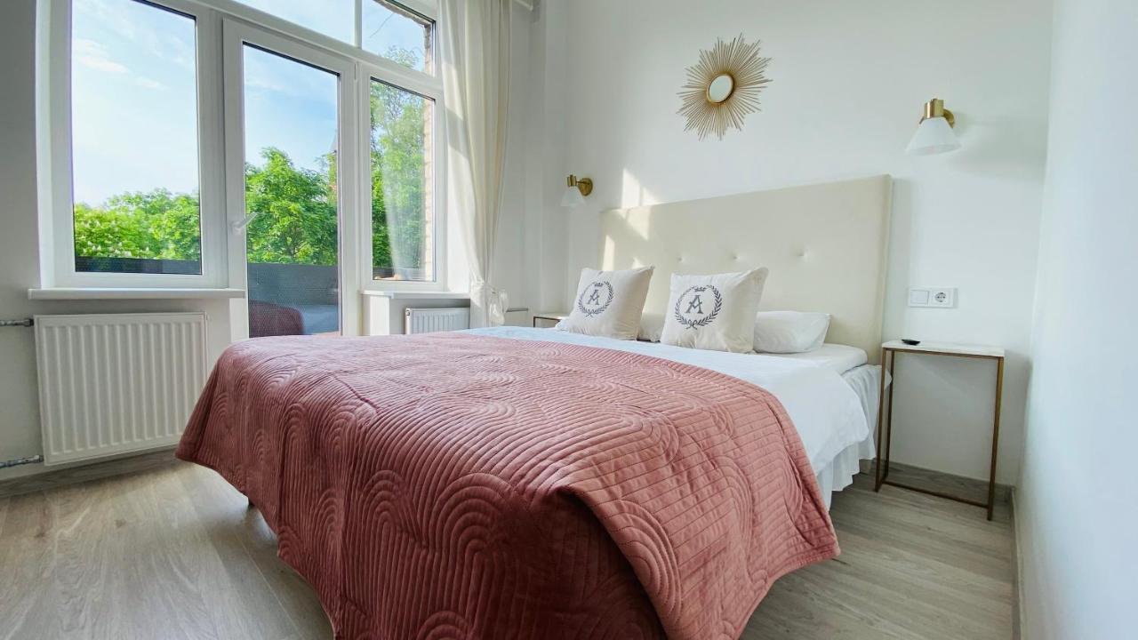 Heritage House Dane Apartment Κλαϊπέντα Εξωτερικό φωτογραφία