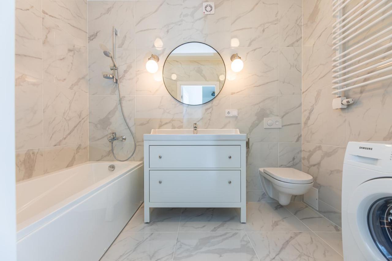 Heritage House Dane Apartment Κλαϊπέντα Εξωτερικό φωτογραφία